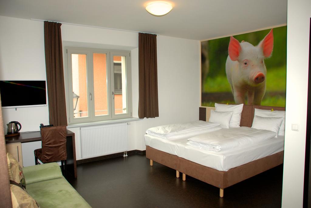 Hezelhof'S Radl-Hotel Wassertruedingen Exterior photo